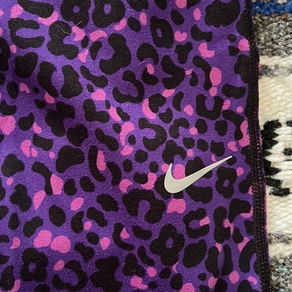 ❤️🔥 Nike Running 3/4 length leggings, size XS - Picture 2 of 8